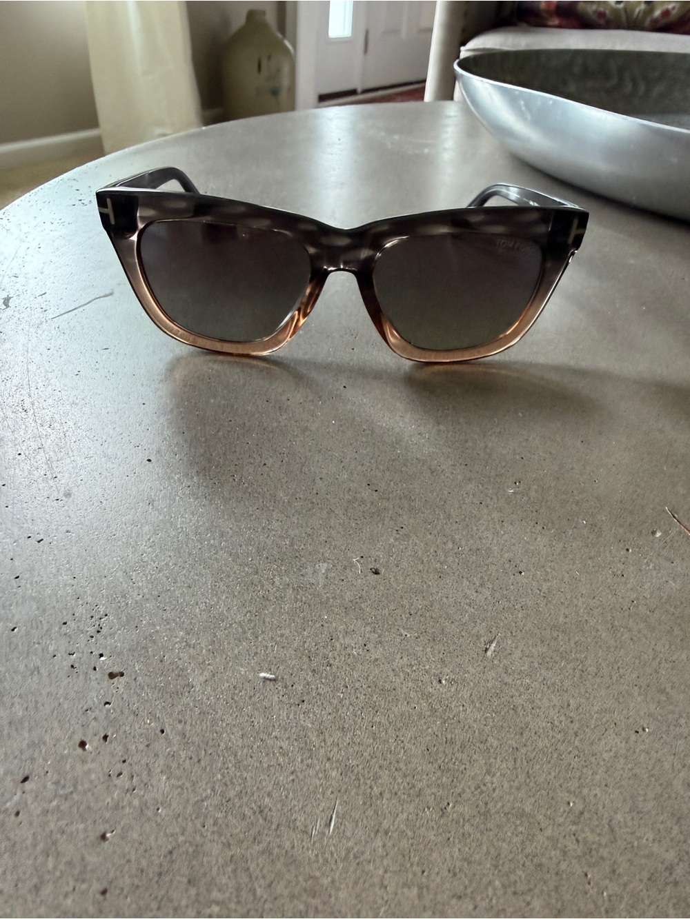 Tom Ford Women's Two-Tone Cat-Eye Sunglasses in Black and Tan